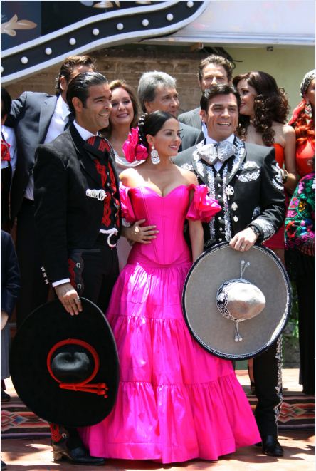 Claquetazo telenovela Qué Bonito Amor