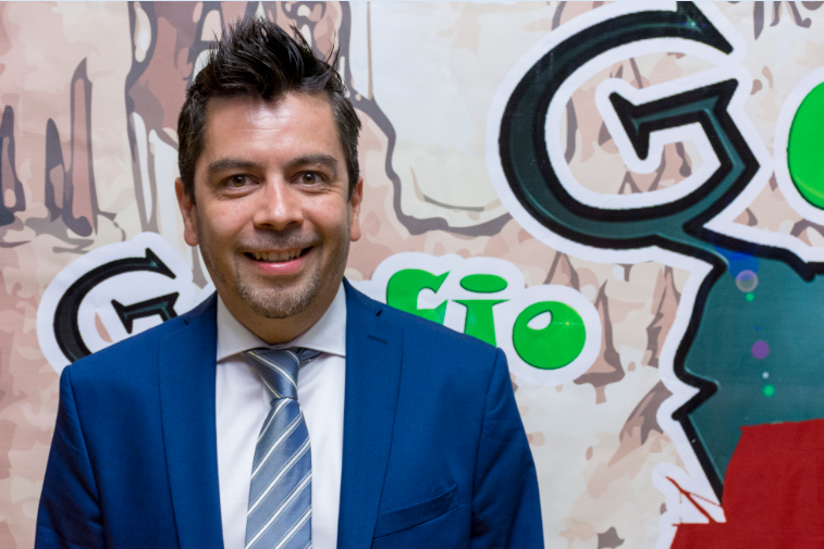 Alfombra, musical Garfio