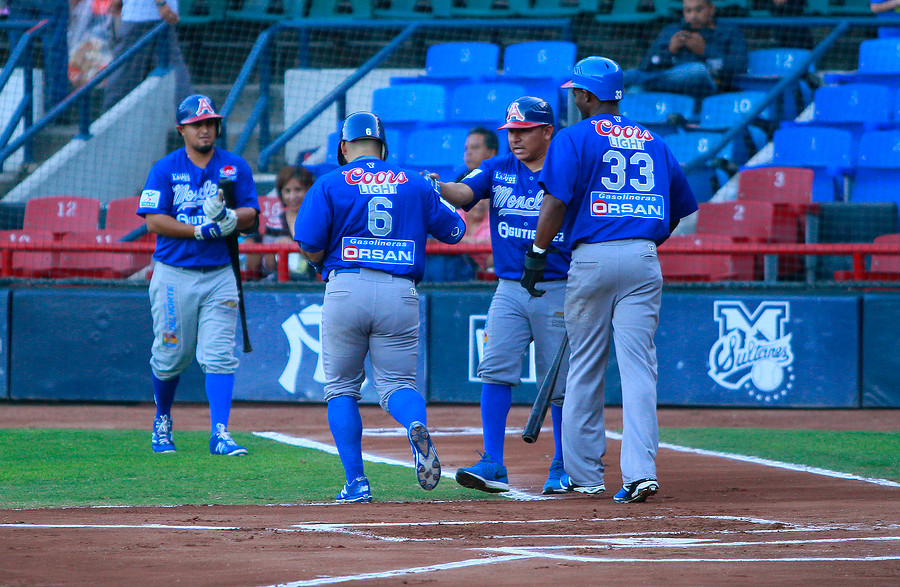 Sultanes vs Acereros - LMB 2016 miercoles 10	