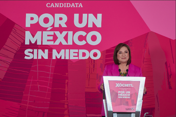 Conferencia Xochitl Gálvez